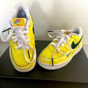 Yellow Air Force 1 sneaker